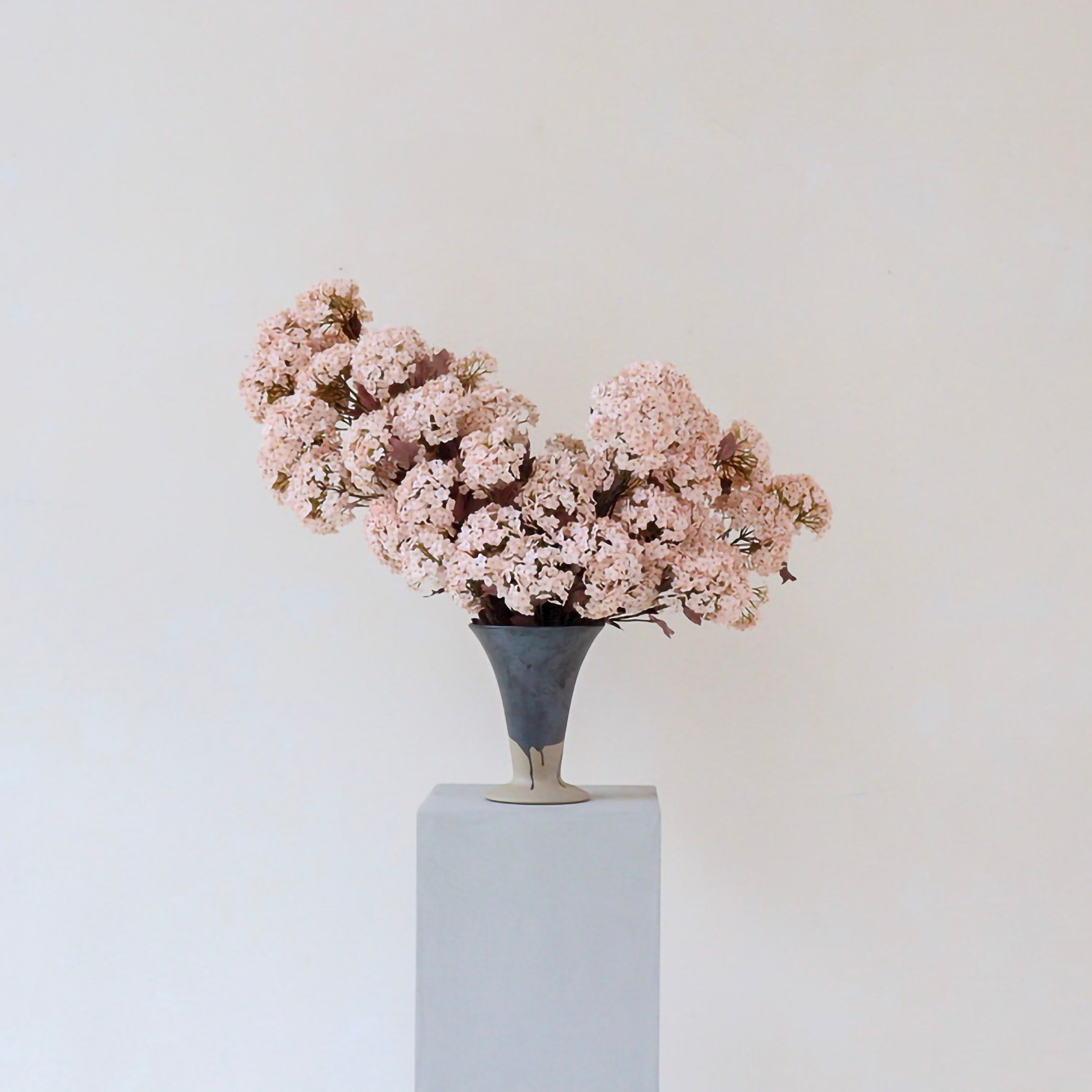 The Snowball - Ferm Living - Kunstbloemen